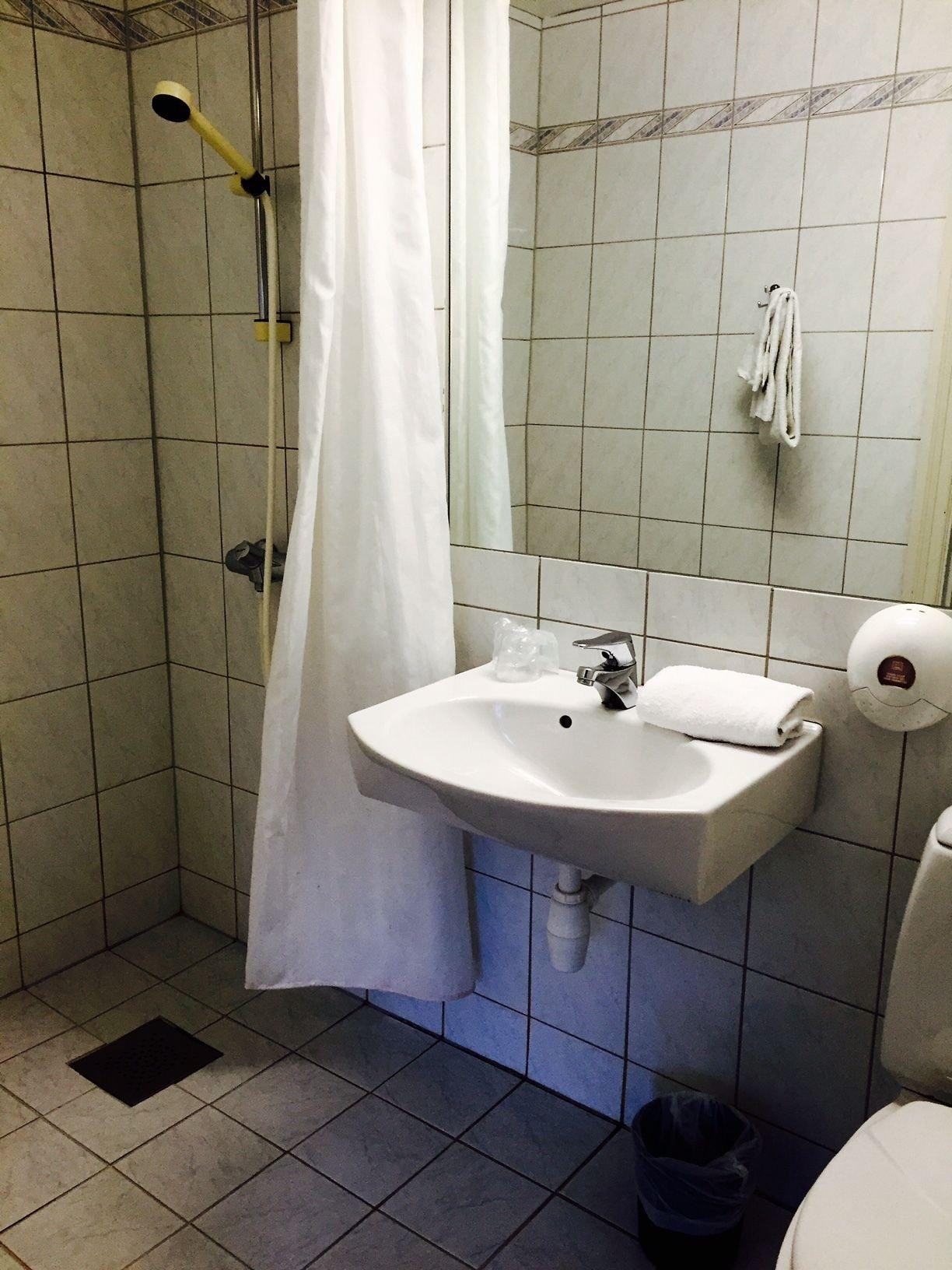 Brakanes Hotel Улвик Екстериор снимка