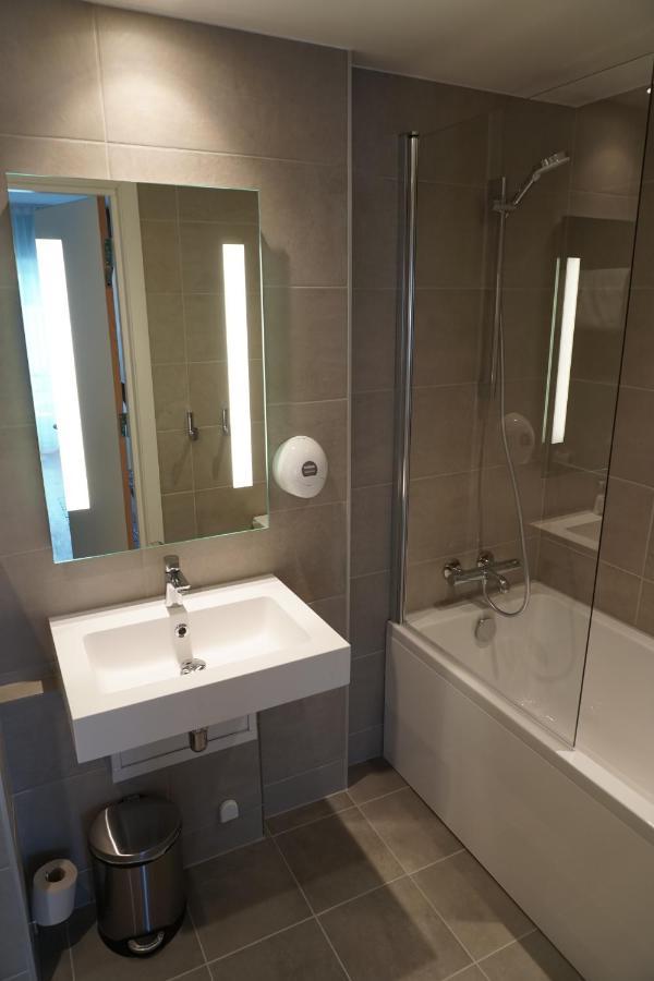 Brakanes Hotel Улвик Екстериор снимка