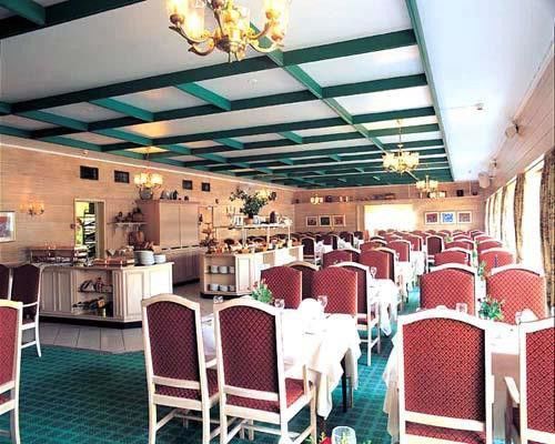 Brakanes Hotel Улвик Ресторант снимка